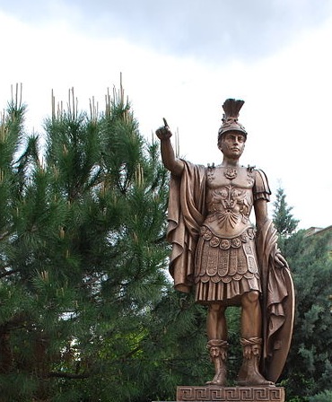 Pyrrhus of Epirus Statue